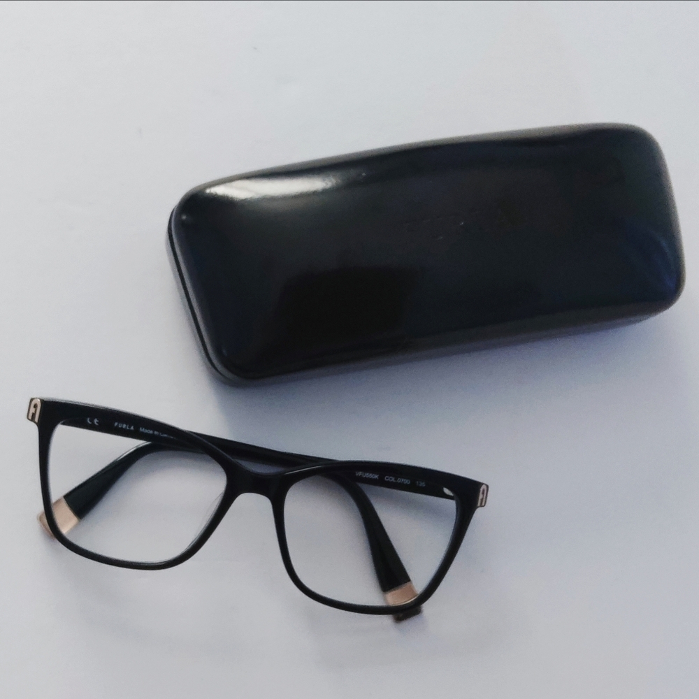 Furla Unisex Black Eyeglasses Frame With Clear Lenses And A Case. New. 135.